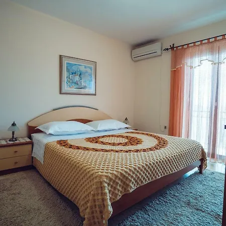 Ivica Apartment